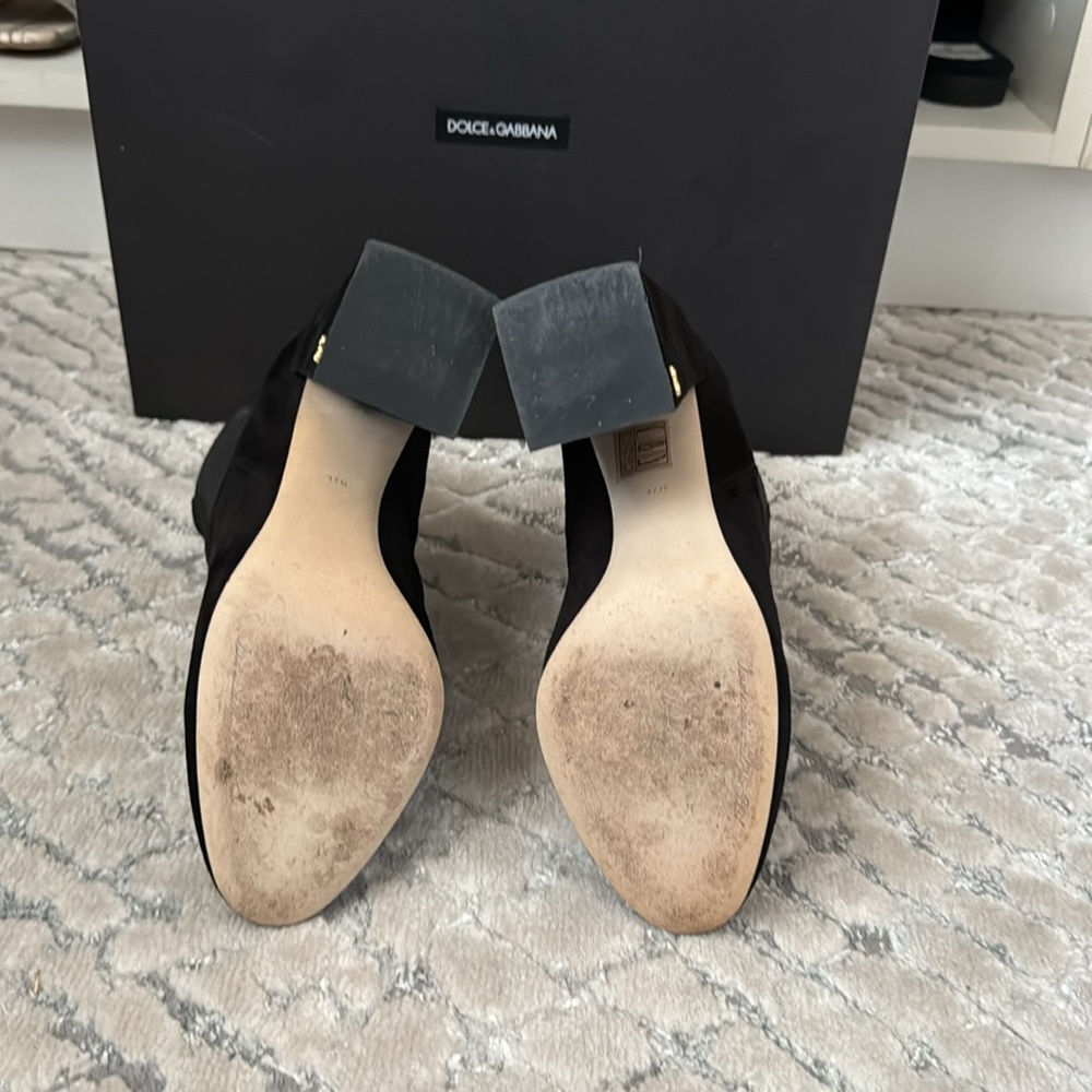 Dolce & Gabbana black suede boots - Picture 7 of 9